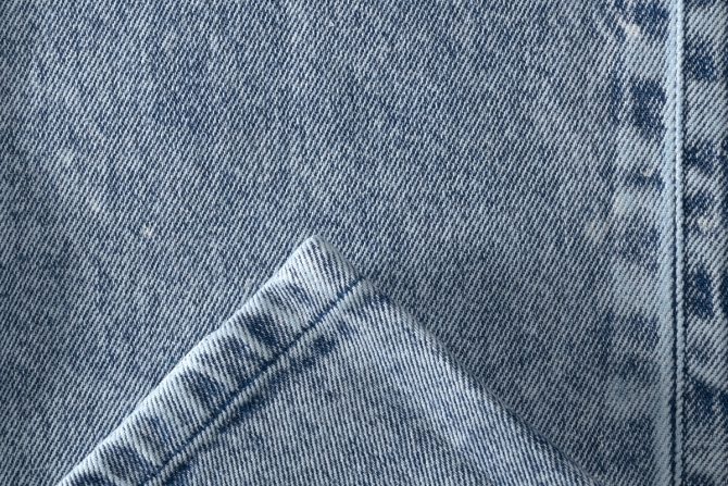 13032 C/32