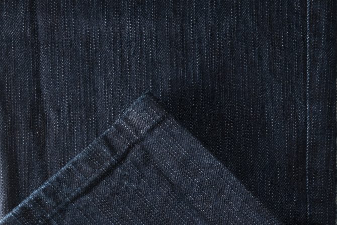 13042 C/256