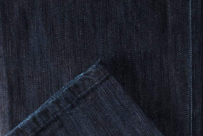 13044 C/256